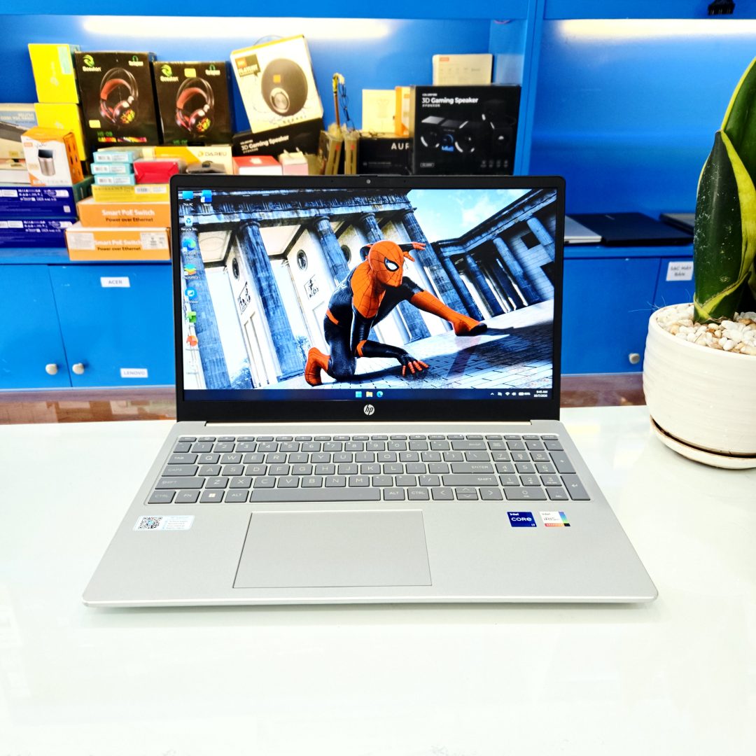 HP 15 - FD0015TU